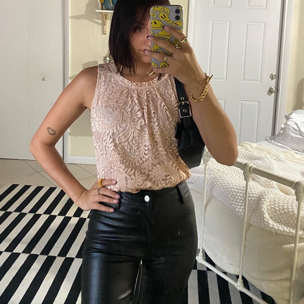 Loft lace tank top